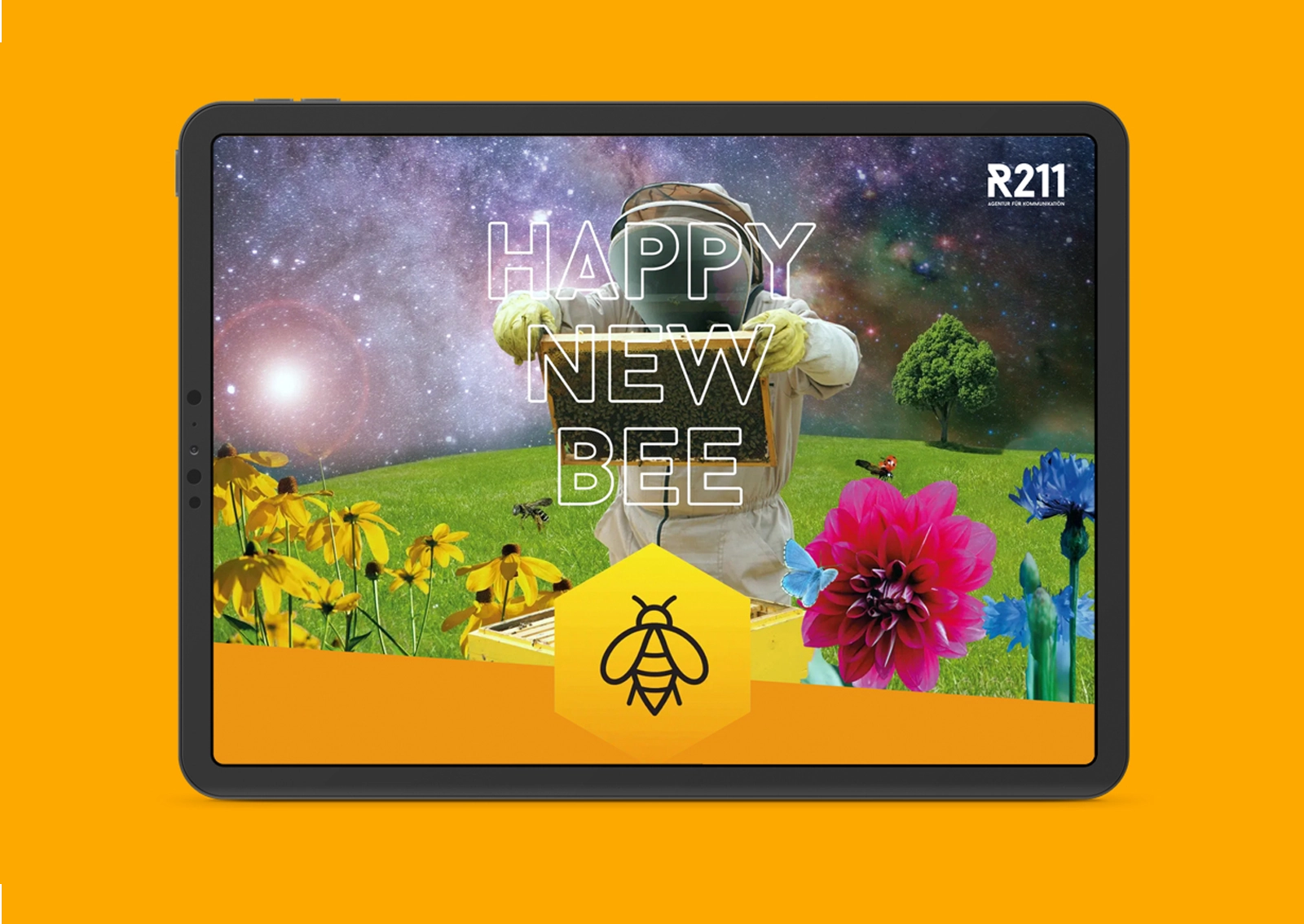 View of the Happy New Bee website with a beekeeper in space and flying bees. An in-house project by the R211 agency as part of the annual fundraising campaign for regional nature conservation projects.